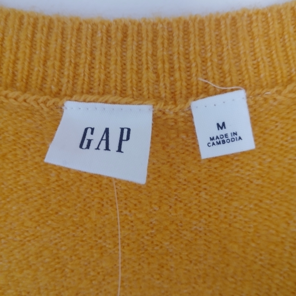 GAP Sweater Cozy Vibrant Gold Warm V-neck Relaxed Fit Long Sleeves Ribbed Knit - Picture 10 of 10